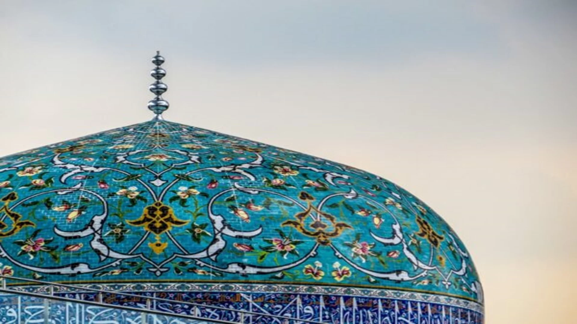 Exploring Malaysia’s Mosque Heritage During Eid: A Unique Cultural Journey