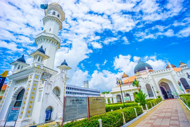Visiting George Town’s Mosques and Understanding History