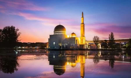 Exploring the Visual Impact of Malaysian Mosque Domes: A Deep Dive into Architecture and Culture