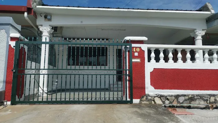 Familee Homestay Picture 2