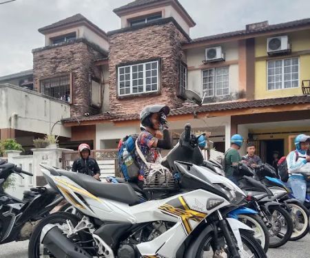Aziym Homestay@Bandar Baru Bangi