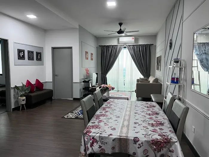 AMI HOMESTAY VISTA BANGI Picture 2