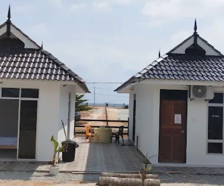 CC HOMESTAY KAMPUNG MANGKUK