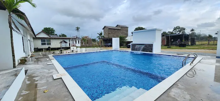Kamalia Villas Picture 1