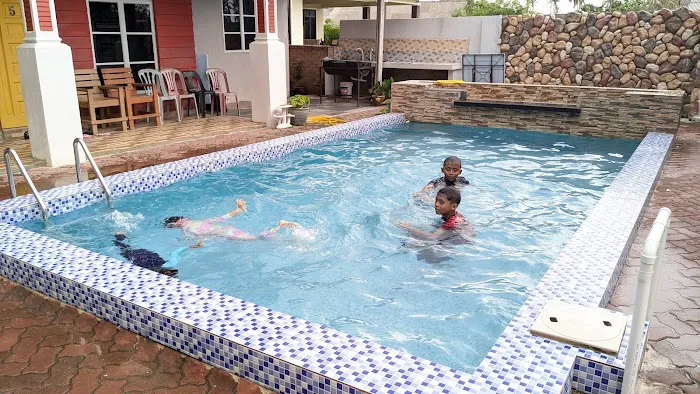 Desa Qamar Chalet Picture 3