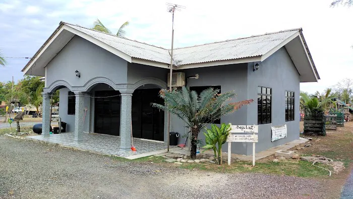 Bayu Laut Homestay Picture 5