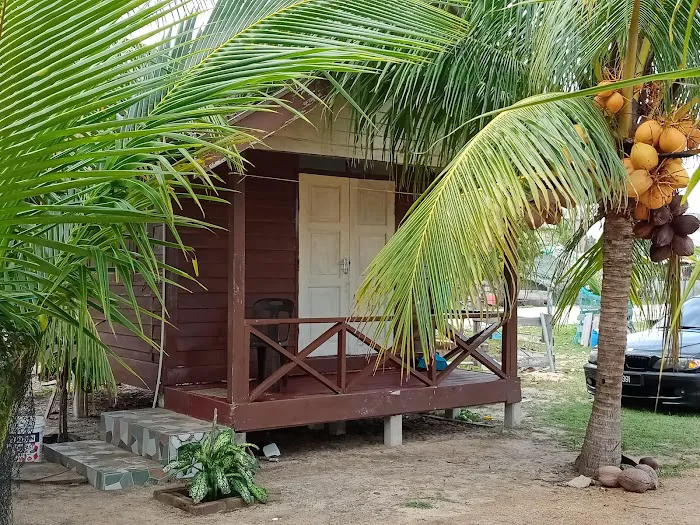 Bayu Laut Homestay Picture 2