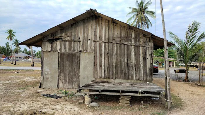 Bayu Laut Homestay Picture 1