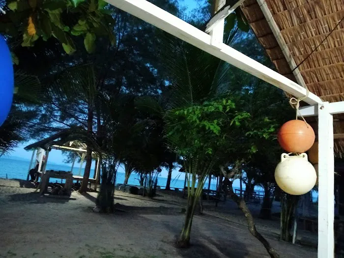 Bayu Laut Homestay Picture 9