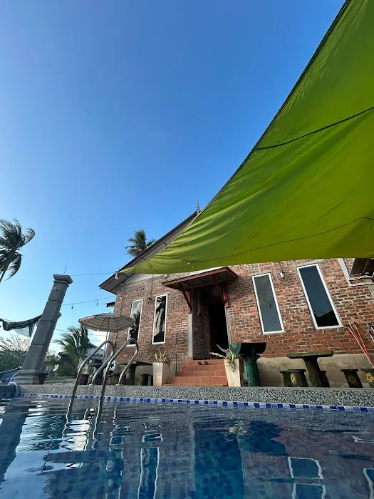 Wahid Cottage Kg Mangkuk Beach: Sleep and Splash Picture 3