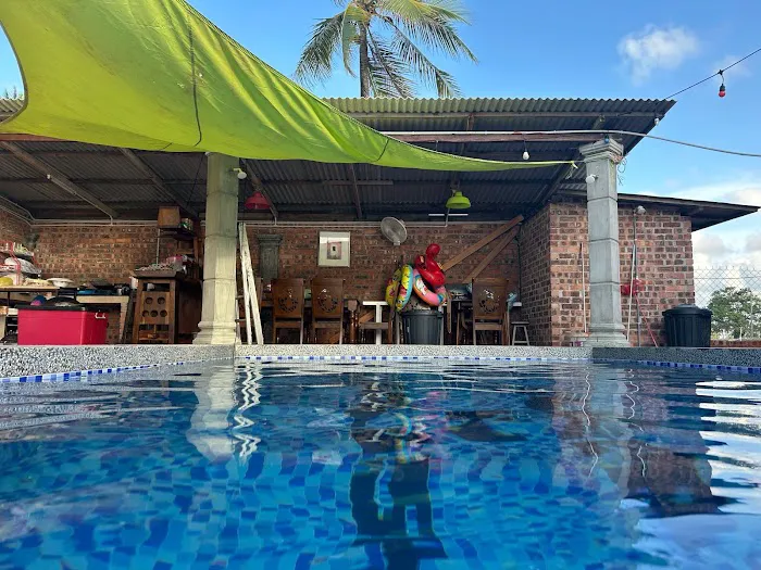 Wahid Cottage Kg Mangkuk Beach: Sleep and Splash Picture 1