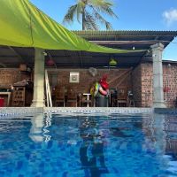Wahid Cottage Kg Mangkuk Beach: Sleep and Splash ico