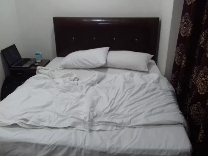 OYO 132 Hotel Gulshan Picture 3