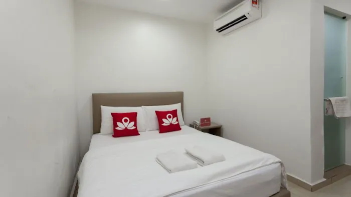 ZEN Rooms Near Ampang Point Picture 2