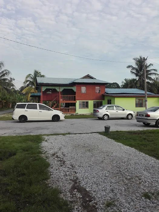 Homestay Teluk Intan Tok Perak db Picture 1