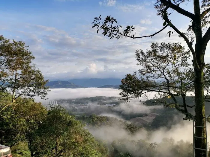 Sea of Clouds Hulu Langat.云海营 Picture 3