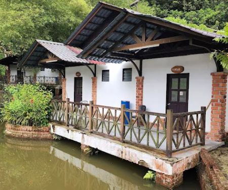 Dusun Akin Resort