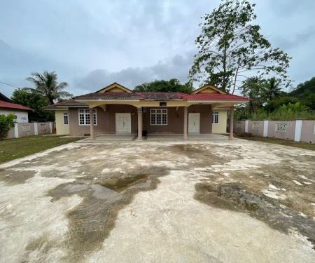 WaniAlyaa Homestay