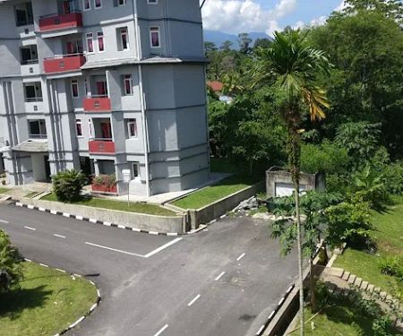 Blok C-3-3 Kuaters Kakitangan TNB