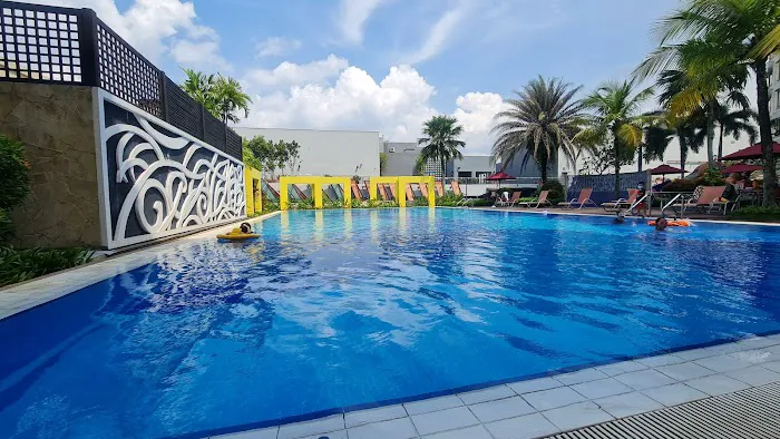 One World Hotel Picture 1