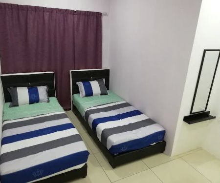 Famili Homestay