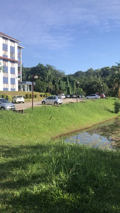 Kolej 12 KMR Picture 1