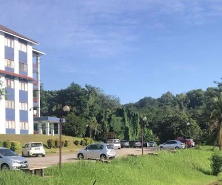 Kolej 12 KMR