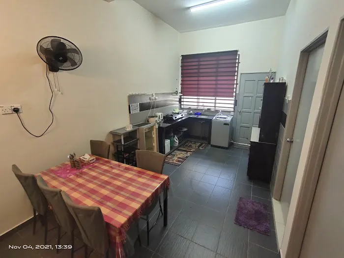 Syamiena Homestay Picture 4