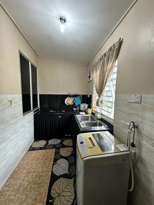 Amalina Guest House Picture 6