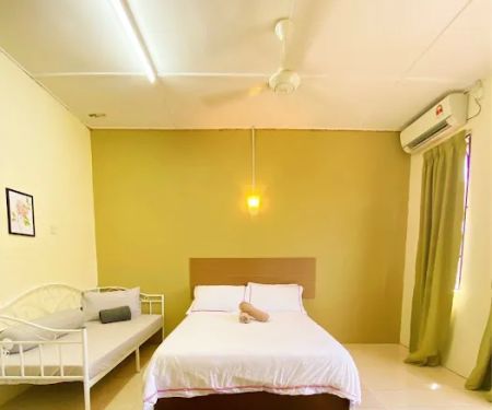 YHC Berkat Homestay Temerloh with private pool