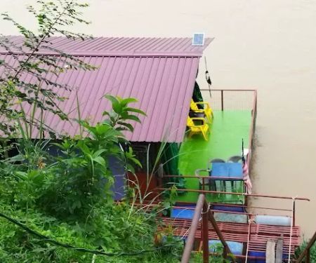 Rumah Rakit Nur(Bakar)