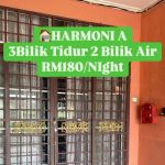 HARMONI HOMESTAY -KG APEK