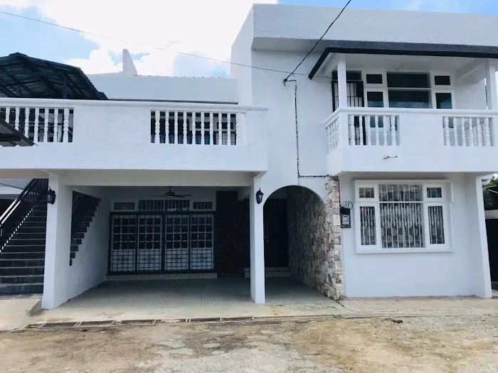 Amfalanie WhiteHouse Homestay Picture 7