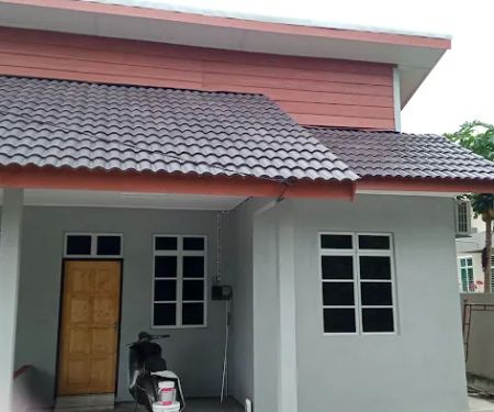 Husna Homestay