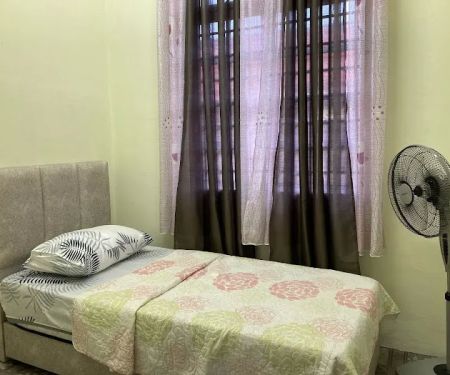 BungaPutih Homestay (temporarily closed)
