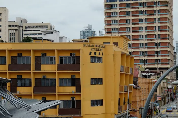 Starlight Hotel Picture 1