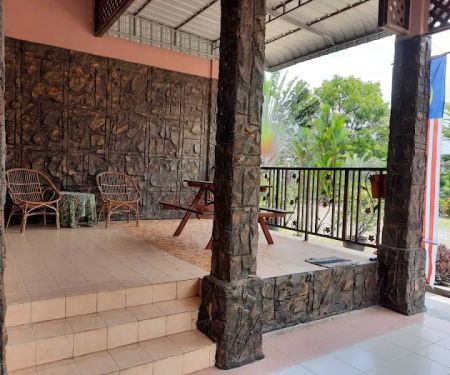 Maya Homestay