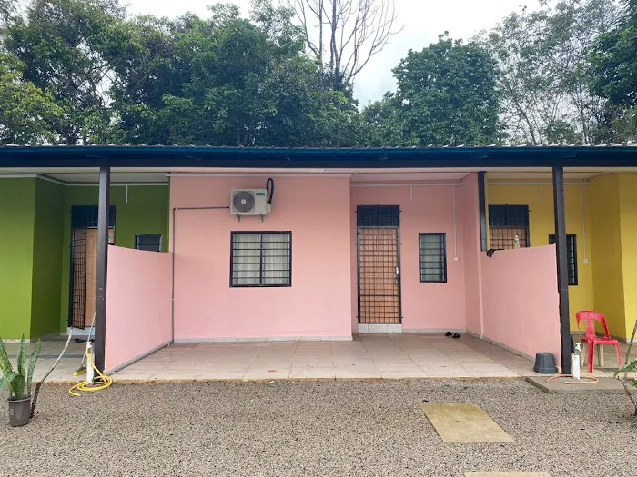 D'Padang Homestay Picture 3