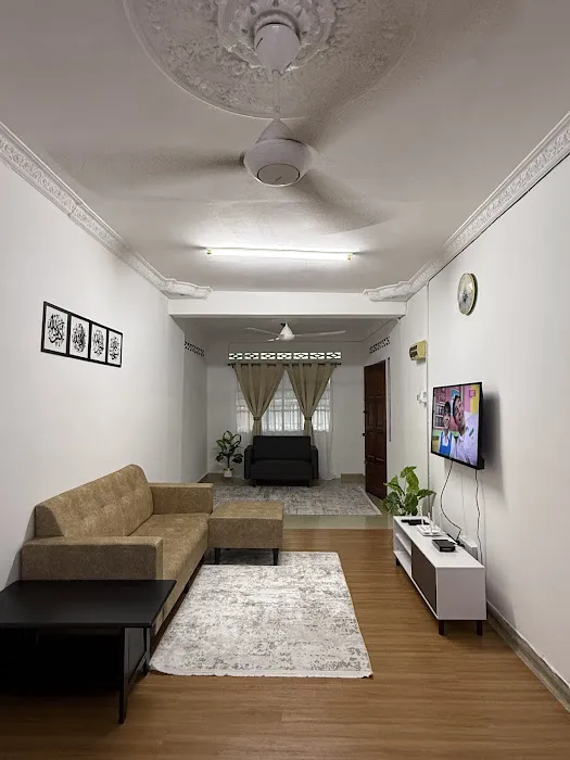 Adila Homestay Picture 3