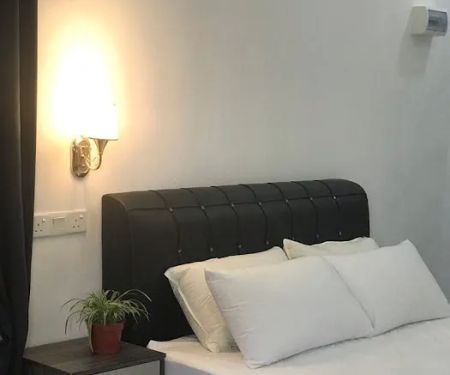 Key F Roomstay