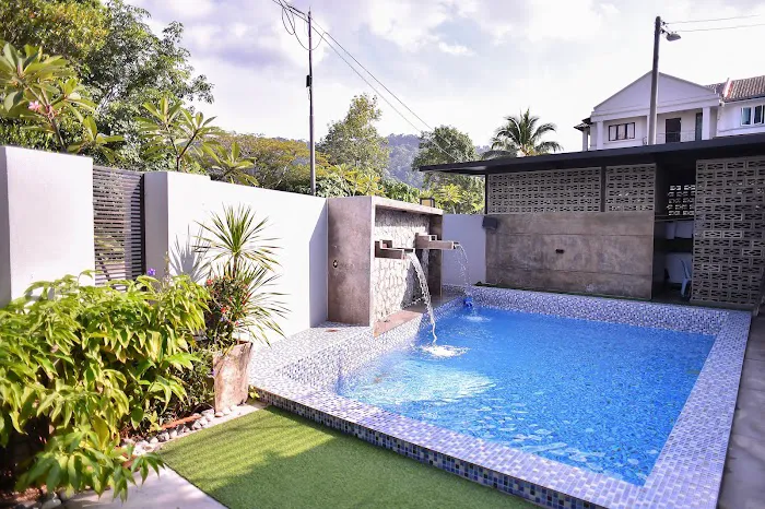Le Lodge Mansion Picture 3