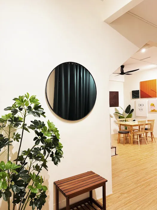 Cozy Spacious Home Picture 2