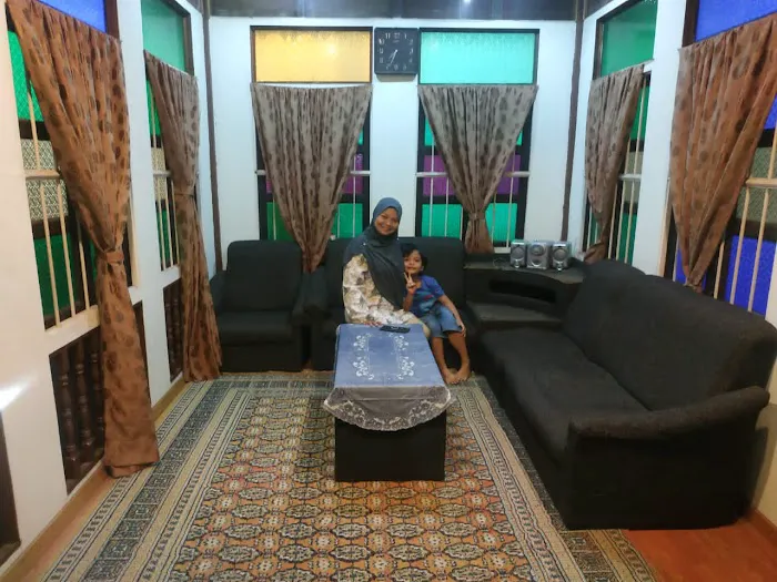 Homestay Penginapan Klasik Picture 3