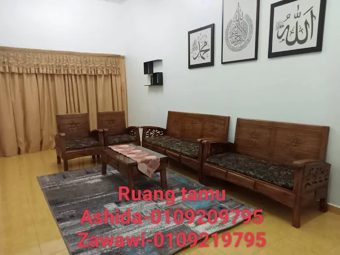 AZmiera Homestay Picture 9