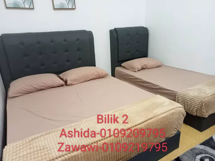 AZmiera Homestay Picture 8