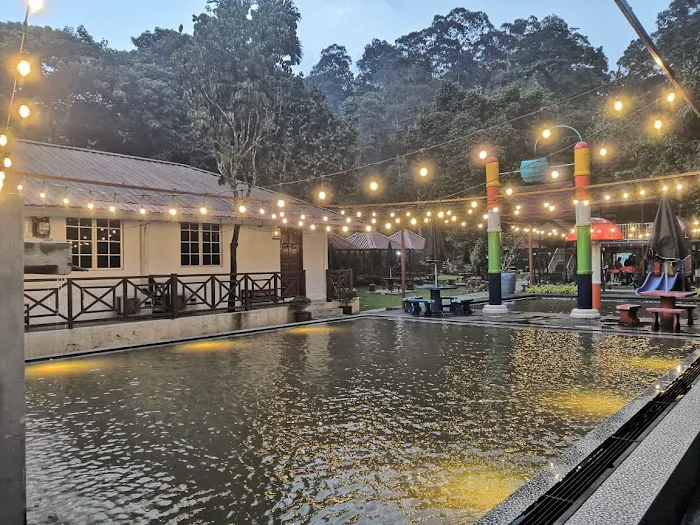 Alang Manja Resort Picture 7