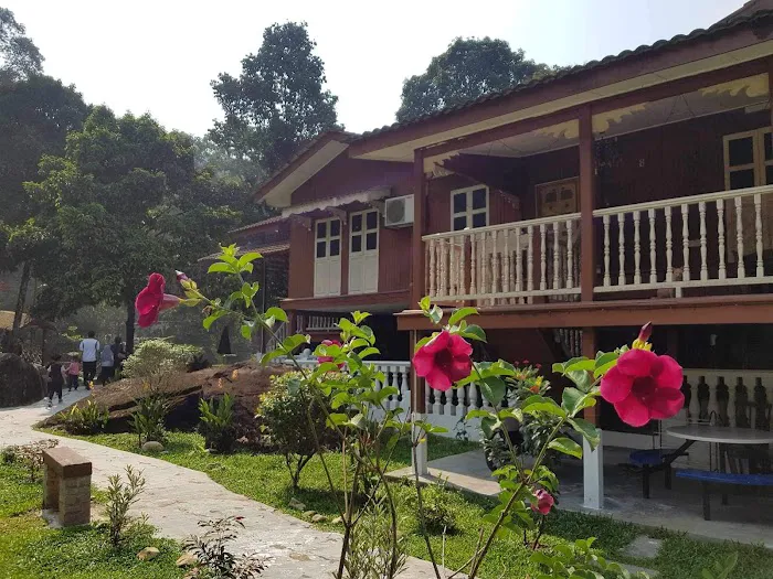 Alang Manja Resort Picture 5