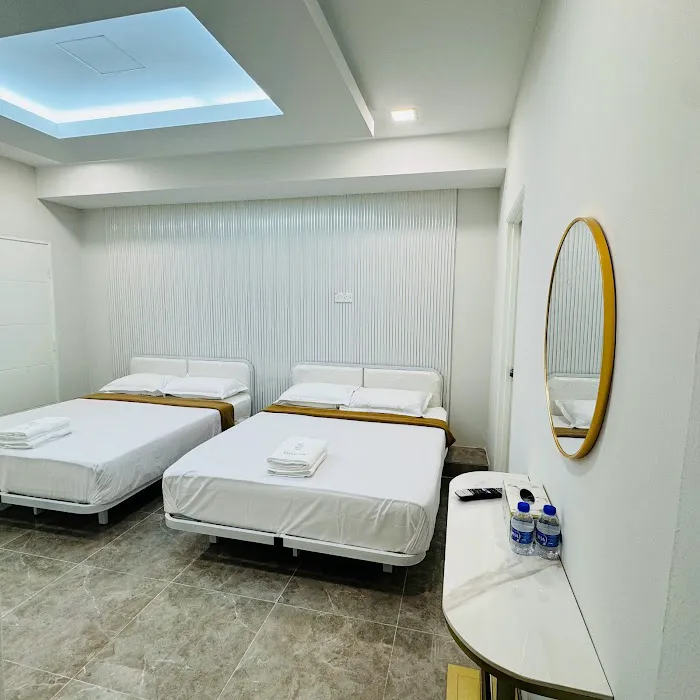RAYYAZ INN Picture 2