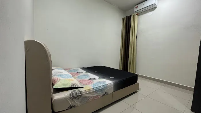 Homestay Anggun Picture 10