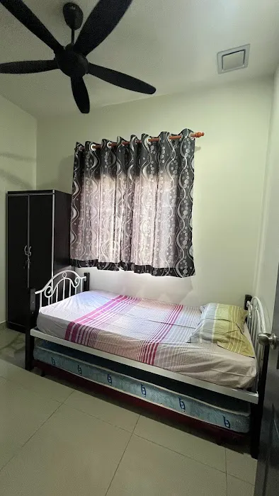 Homestay Anggun Picture 8